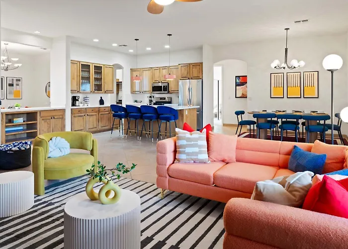 Suncrest Retreat - Pool Pickleball Theater *