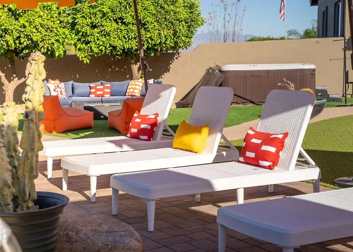Suncrest Retreat - Pool Pickleball Theater * Scottsdale