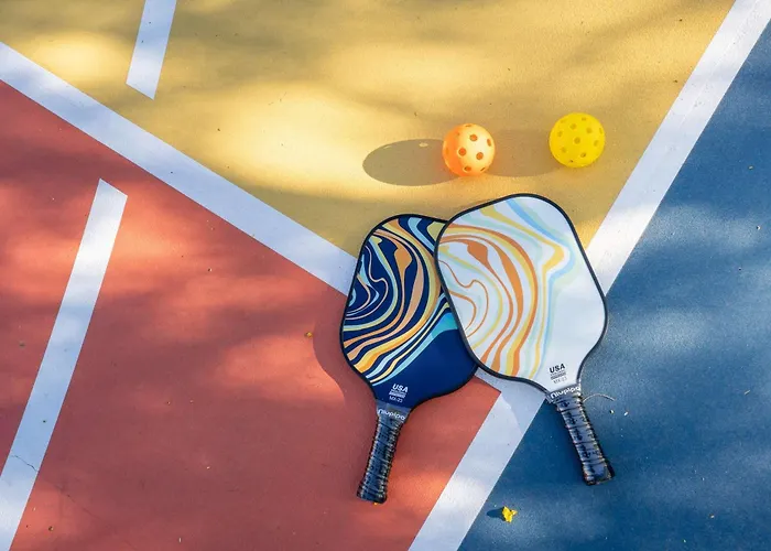 Suncrest Retreat - Pool Pickleball Theater Holiday home